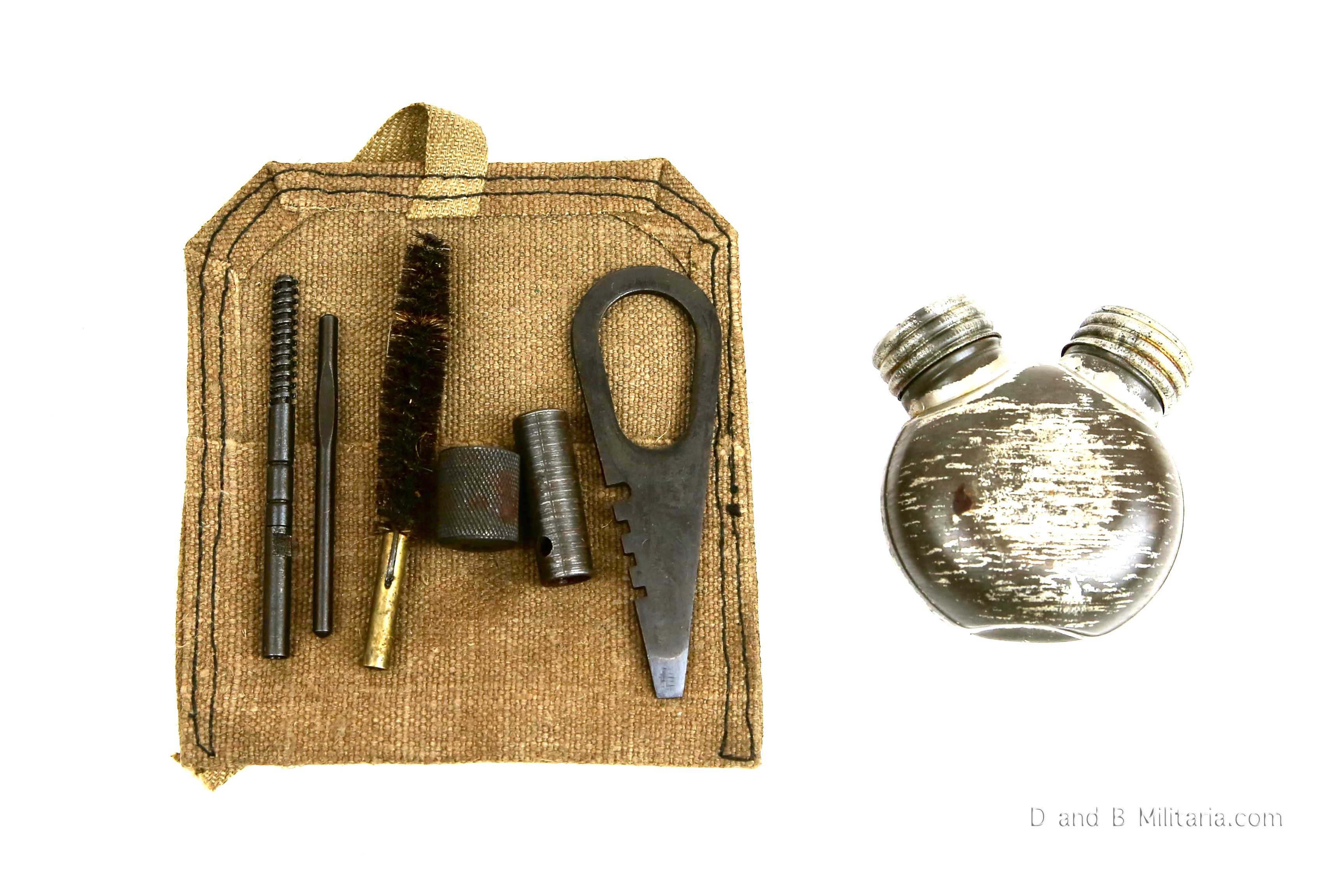 PPSH41 / Mosin Nagant cleaning kit in pouch with oil bottle.