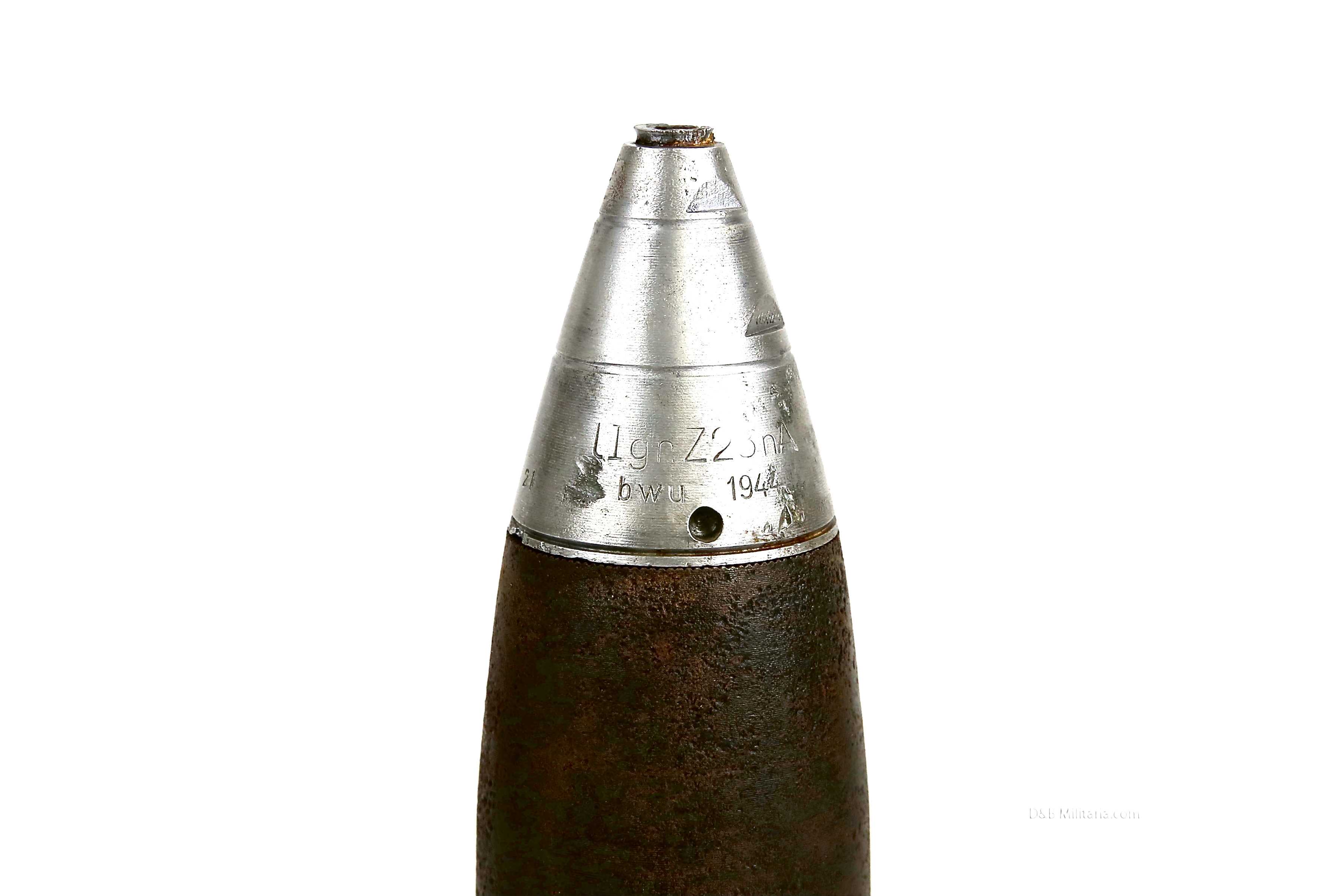 WW2 German LEIG18 7.5CM inert shell projectile with fuze